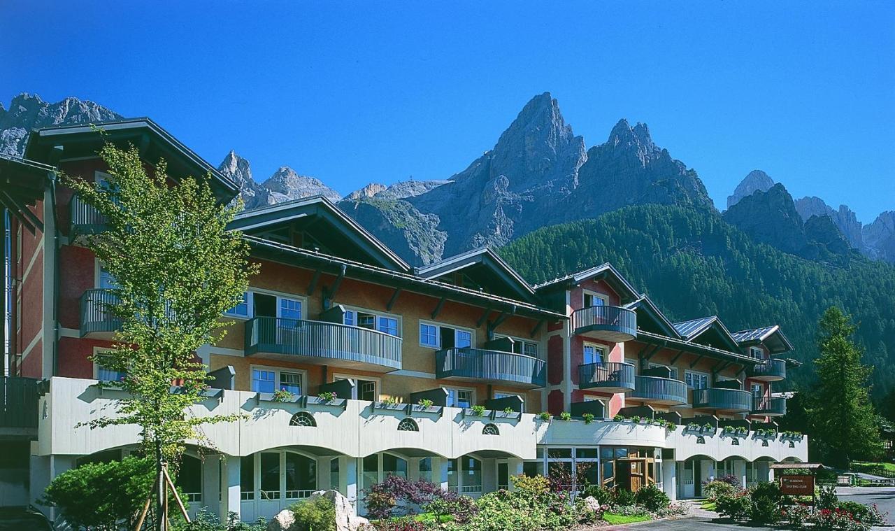 Sporting Clubresidence San Martino Di Castrozza Bagian luar foto